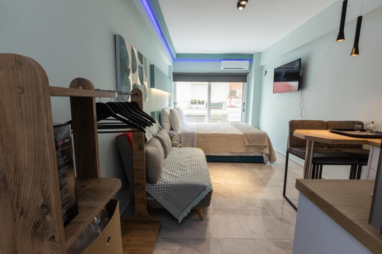 Ellmar - New & Modern Studio In The Center Chalkís 외부 사진